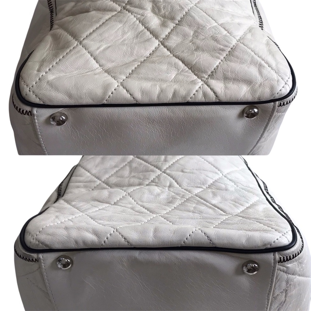 CHANEL Quilted East West Tote Bag Lambskin Silver Harware Cream Color - Picture 12 of 16